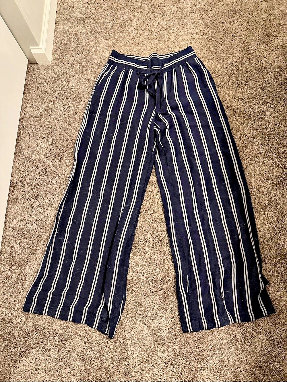 a new day Wide Leg Striped Pants in Blue & White Size Small Like New